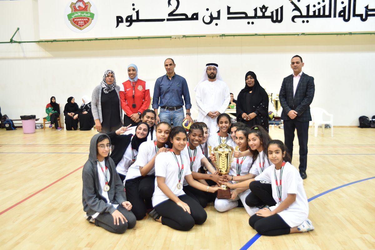 انطلاق بطولة المدرسة الإماراتية لكرة اليد 2018 (بنات)