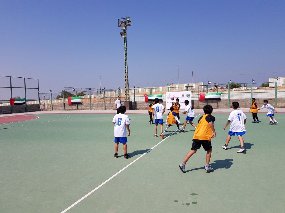 المدرسة الإماراتية لكرة اليد 2018 تواصل فعالياتها على ملاعب نادي الإمارات